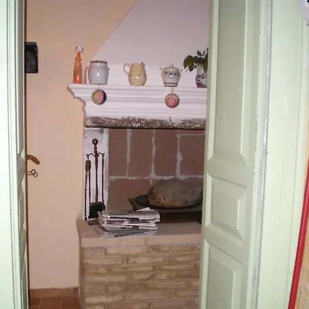 Casa vacanze House With 2 Bedrooms In With Furnished Balcony 5 Km From The Beach *